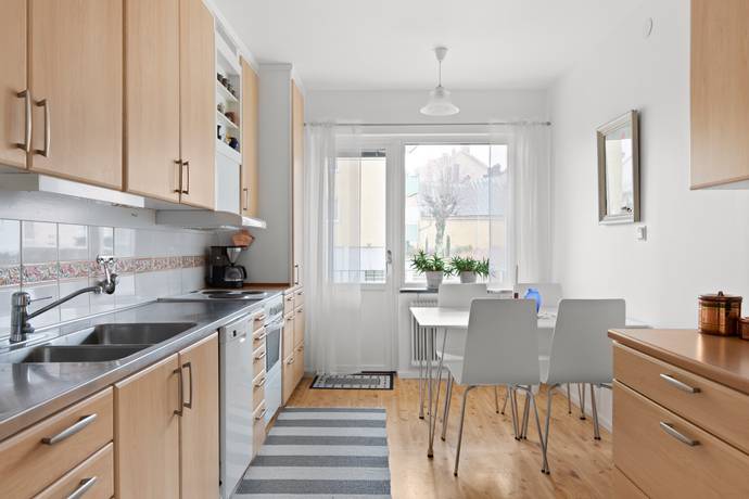 3 rum lägenhet på Östra Köpmansgatan 9 Trossö, Karlskrona kommun - bild 2