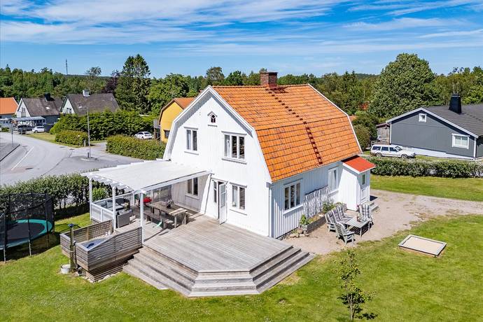 5 rum villa på Eklidsvägen 2 Hällevadsholm, Munkedals kommun - bild 1