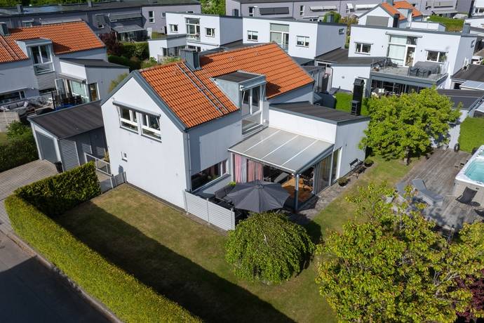 6 rum villa på Sopranvägen 5 Söndrum, Halmstads kommun - bild 2