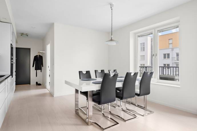 4 rum Lägenhet på Karlslundsvägen 12, 3tr Barkarbystaden Järfälla kommun - bild 5