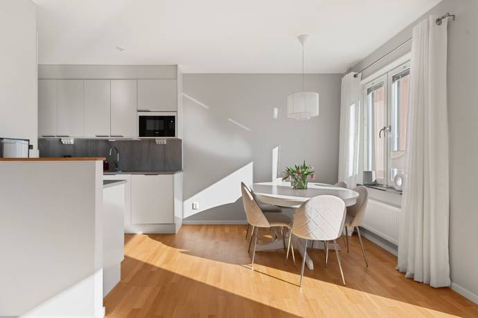 3 rum Lägenhet på Forskningsringen 88 Ursvik Sundbybergs kommun - bild 8