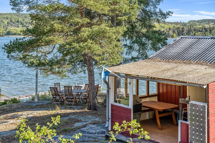 2 rum fritidshus på Krusenhov Hässelholmarna 9 Bråviken Hässelholmarna, Norrköpings kommun - bild 2