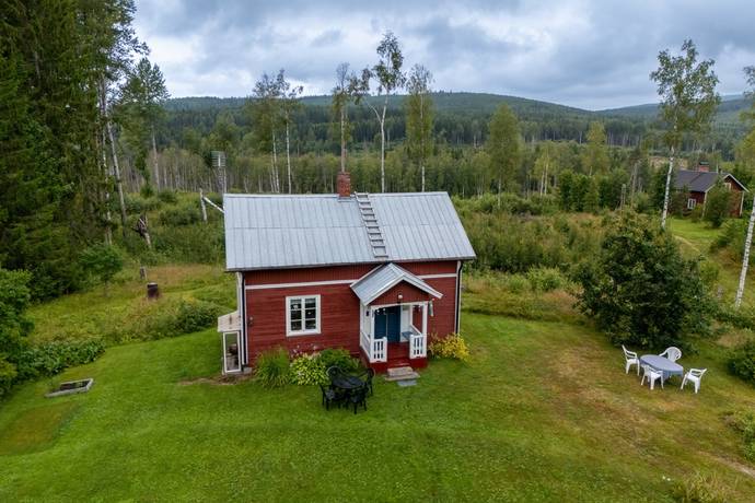 3 rum fritidshus på Frisbo 150 Bjuråker, Hudiksvalls kommun - bild 1