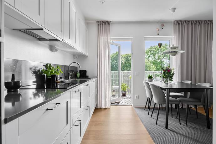 3 rum lägenhet på Stockenbergsgatan 9 Centralt, Halmstads kommun - bild 1
