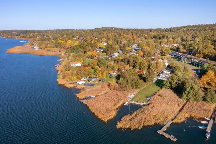 Ugglevägen 32 i Tyresö, Tyresö kommun - Villa till salu - Hemnet