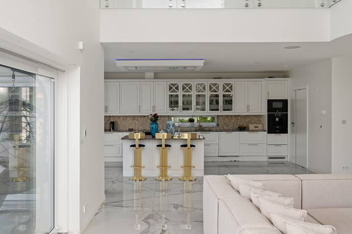 365 m² Villa på Järpvägen 24 Järfälla kommun - bild 11