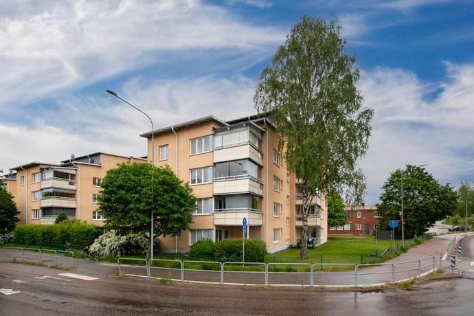 4 rum lägenhet på Kyrkogatan 1 Surahammar, Surahammars kommun - bild 1