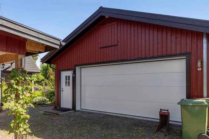 196 m² Villa på Fogdegårdsvägen 34 Varnhem Skara kommun - bild 4