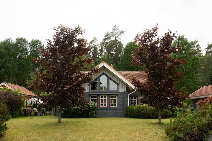3 rum villa på HAGGENVÄGEN 4 Hagaberg, Västerås kommun - bild 1