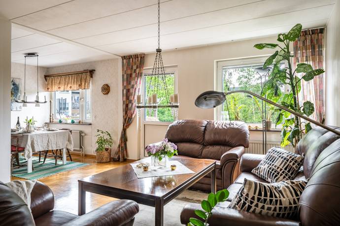 6 rum Radhus på Champinjonvägen 32 Sörskogen Huddinge kommun - bild 17