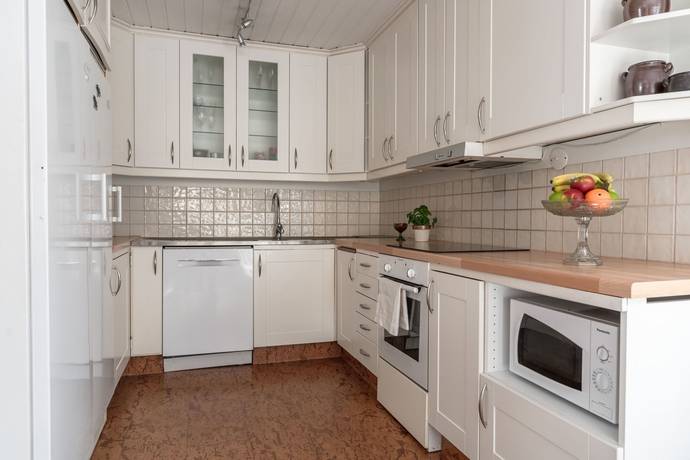 6 rum Villa på Karagangatan 5 Ursviken Skellefteå kommun - bild 11