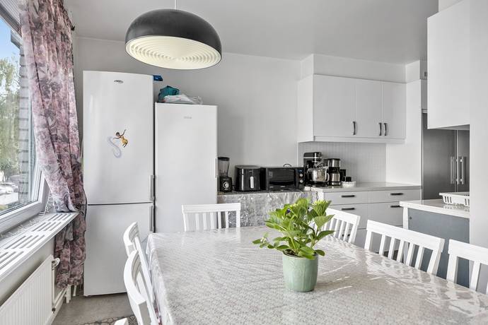 5 rum lägenhet på SUNNANBYPLAN 3, Vån 2/3 Spånga - Rinkeby, Stockholms kommun - bild 5