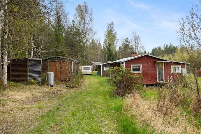 2 rum Fritidshus på Lysinge 310 Lillkyrka Örebro kommun - bild 2