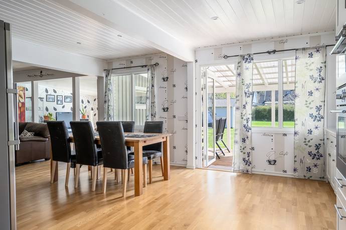 6 rum Villa på Kärrstigen 10 Sunnerby Nynäshamns kommun - bild 14