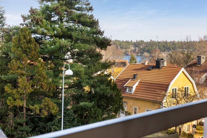 3 rum lägenhet på Vikingavägen 17 Centrala Nynäshamn, Nynäshamns kommun - bild 1