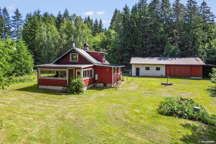 Sparlösa, Vara kommun