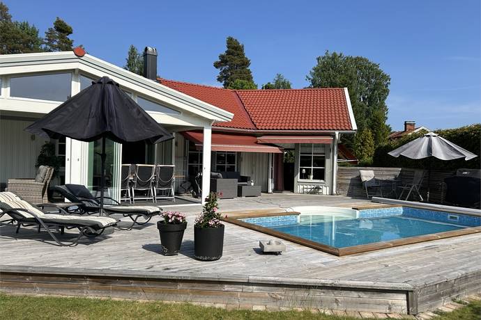 5 rum Villa på Nystedts väg 23 Hammarö kommun - bild 40
