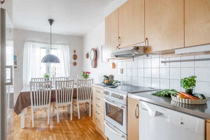 4 rum lägenhet på Salabacksgatan 66 Salabacke, Uppsala kommun - bild 4