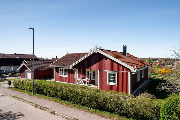 4 rum Villa på Vattugatan 25A Östra Mjölby kommun - bild 2