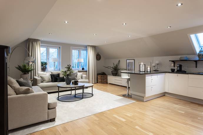 7 rum Villa på Kullaviksvägen 63 Kullavik Centrum Kungsbacka kommun - bild 34