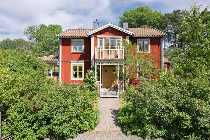 Ruddammsvägen 12, Säby Gård, Österåkers kommun