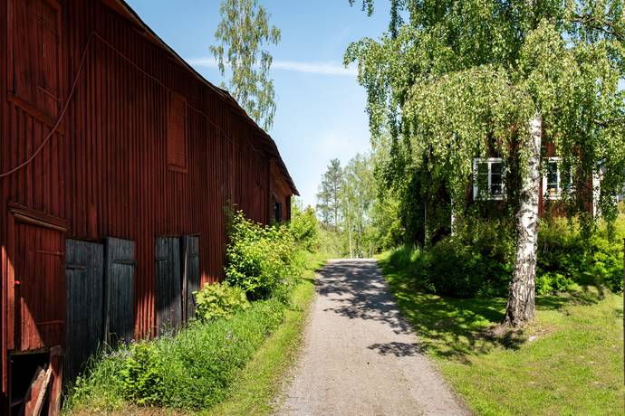 12 rum Gård utan jordbruk på Ina 231 SÖDERALA Söderhamns kommun - bild 57