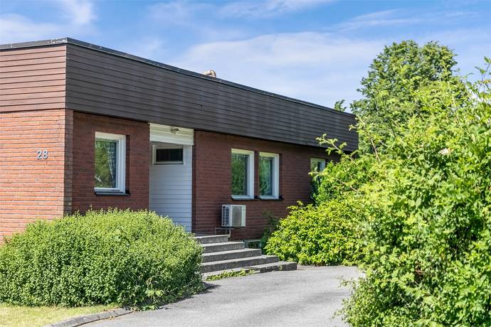7 rum Villa på Kyrkbyvägen 28 Bro - Håbo-tibble Upplands-Bro kommun - bild 15