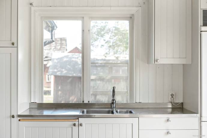 80 m² Gård med jordbruk på Vittene Olofsgården   Vittene Vårgårda kommun - bild 6