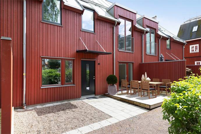 5 rum radhus på Morgonvägen 2 E Edsgatan, Karlstads kommun - bild 1