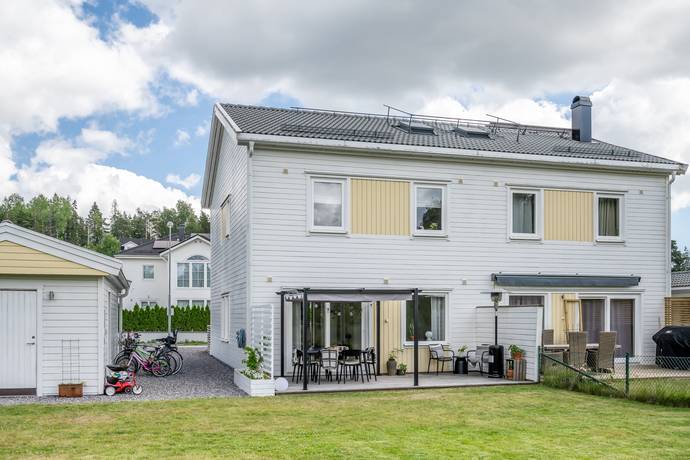 5 rum parhus på Solhagen 3 B Kolartorp, Haninge kommun - bild 1
