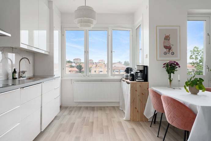 2 rum lägenhet på Vintergatan 4 Centrala Sundbyberg, Sundbybergs kommun - bild 2