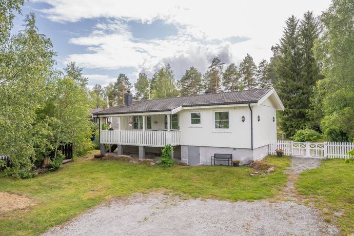 3 rum villa på Sånglärkavägen 6 Skokloster - Söderskogen, Håbo kommun - bild 1