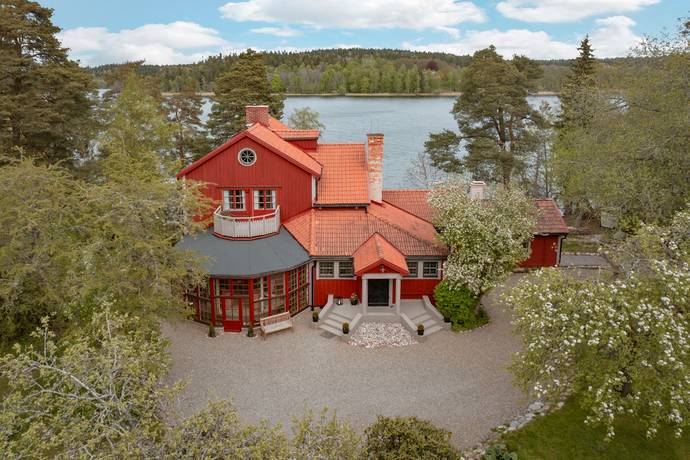 9 rum villa på Sjövägen 11 Tumba, Botkyrka kommun - bild 3