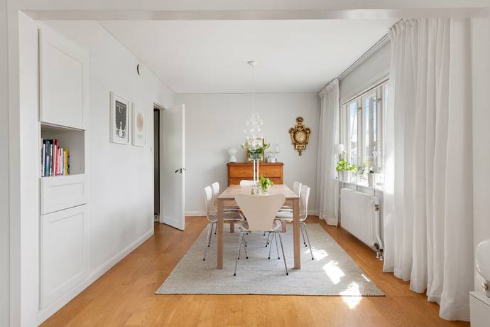 5 rum Villa på Hjortronvägen 8 Eneby Stockholms kommun - bild 6
