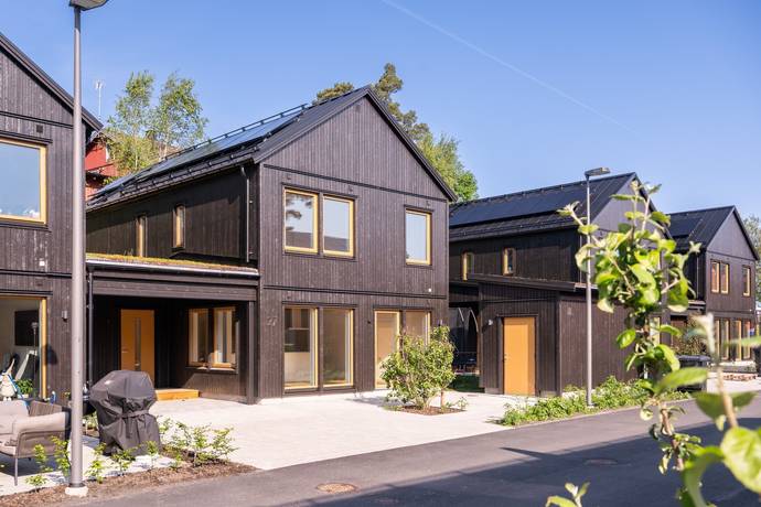 5 rum lägenhet på Davids västra väg 27 Landvetter, Härryda kommun - bild 1