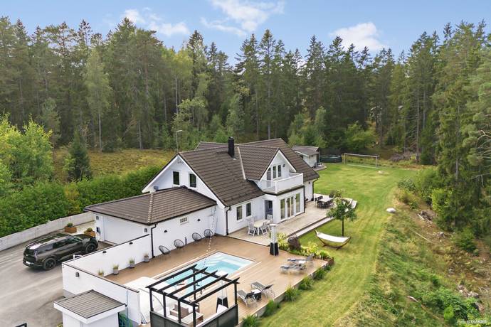 7 rum Villa på Ankarboms väg 9 Ängsvik Värmdö kommun - bild 8