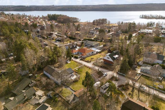 9 rum Villa på Semestervägen 4 Träkvista Ekerö kommun - bild 62