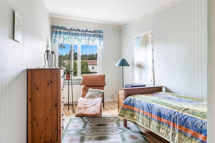 3 rum Lägenhet på Narvavägen 29 Krumeluren/Hammarby Västerås kommun - bild 18