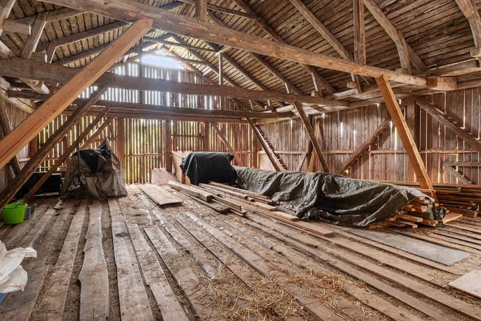 Gård utan jordbruk på Hattsundsvägen 8 Norrtälje Norrtälje kommun - bild 34