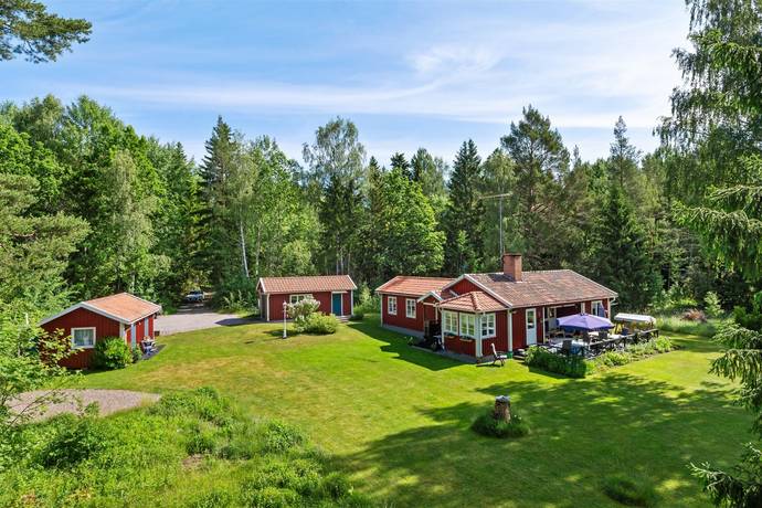 3 rum vinterbonat fritidshus på Kistahavets väg 17 Väddö, Norrtälje kommun - bild 1