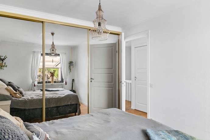 5 rum Parhus på Fredrikstrandsvägen 32B Ekerö Tappsund Ekerö kommun - bild 33