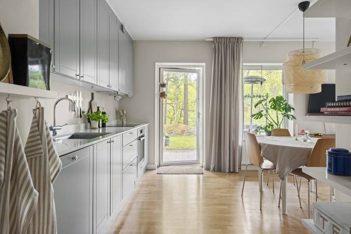 3 rum Lägenhet på Korintvägen 11 Hökarängen Stockholms kommun - bild 11