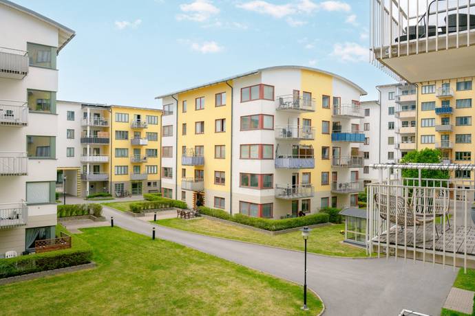 3 rum lägenhet på Engelbrekts väg 16 Tureberg, Sollentuna kommun - bild 4