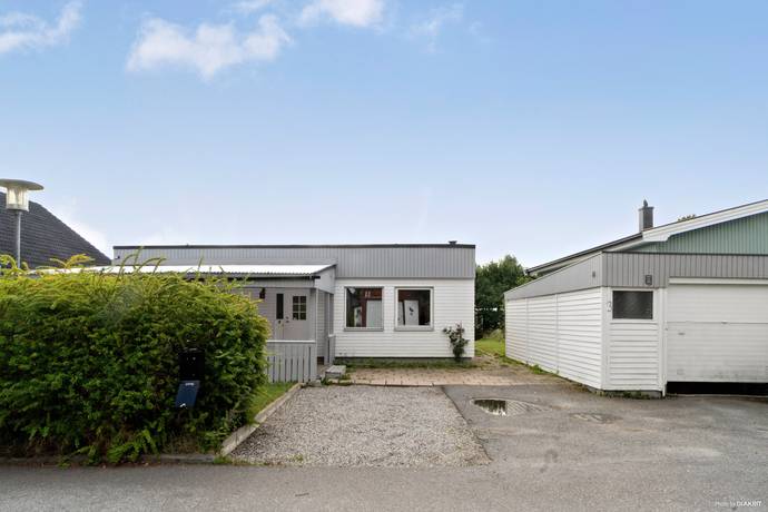 4 rum villa på Kattfotstigen 3 Salem, Salems kommun - bild 1
