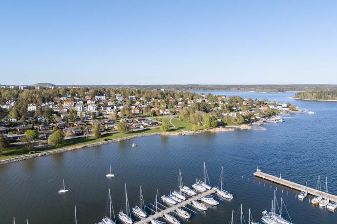 8 rum Villa på Drakskeppsvägen 32 Viggbyholm Täby kommun - bild 10
