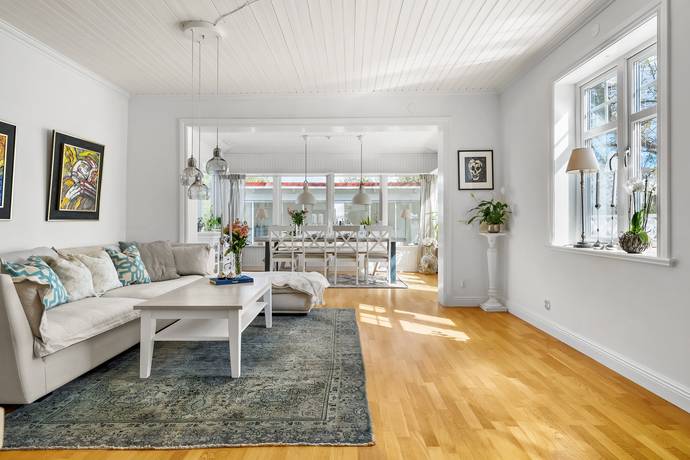 245 m² Villa på Brädgatan 17 & 17A Östermalm Sundsvalls kommun - bild 11