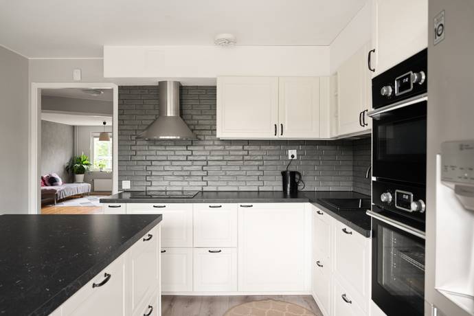 4 rum Lägenhet på Söderberga Allé 44 Bromma - Beckomberga Stockholms kommun - bild 8