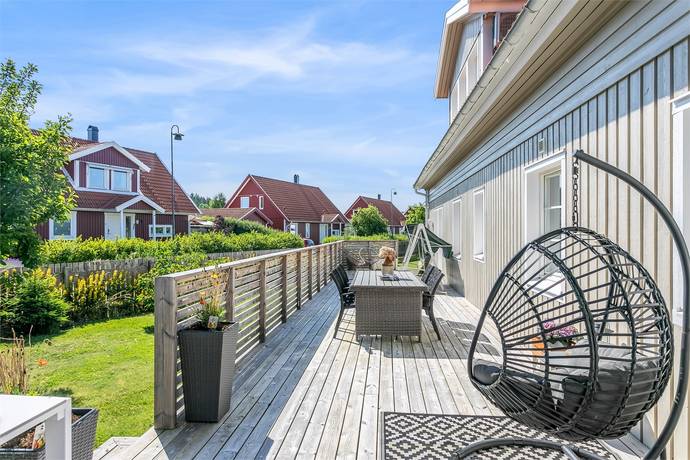 8 rum Villa på Gallringsvägen 18 Bro - Rosenängarna Upplands-Bro kommun - bild 9