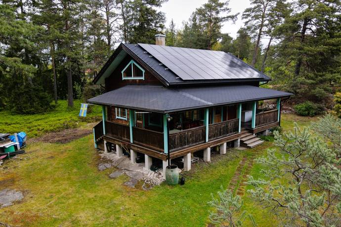 3 rum villa på Valsättravägen 16 Svinninge, Österåkers kommun - bild 1