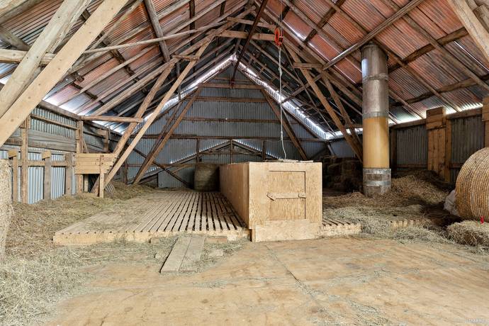 7 rum Gård utan jordbruk på Fagerhult Nilsagården 2 Marks kommun - bild 31
